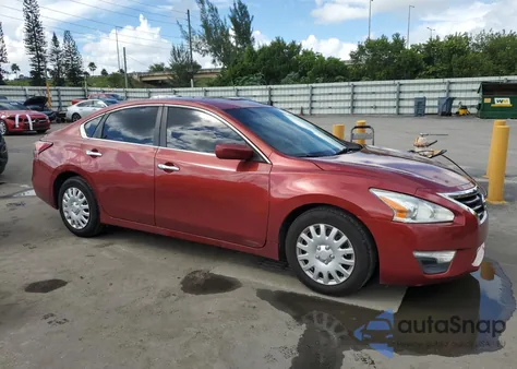 2015 Nissan Altima 2.5 from USA, damaged, VIN 1N4AL3AP8FC252715